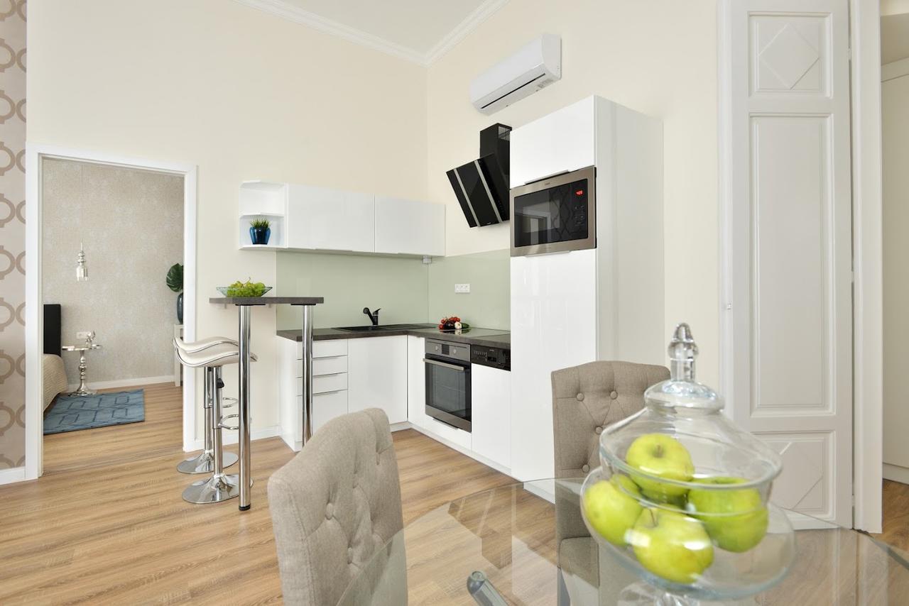 Julia Superior Apartment In The City Center. Budapest Extérieur photo